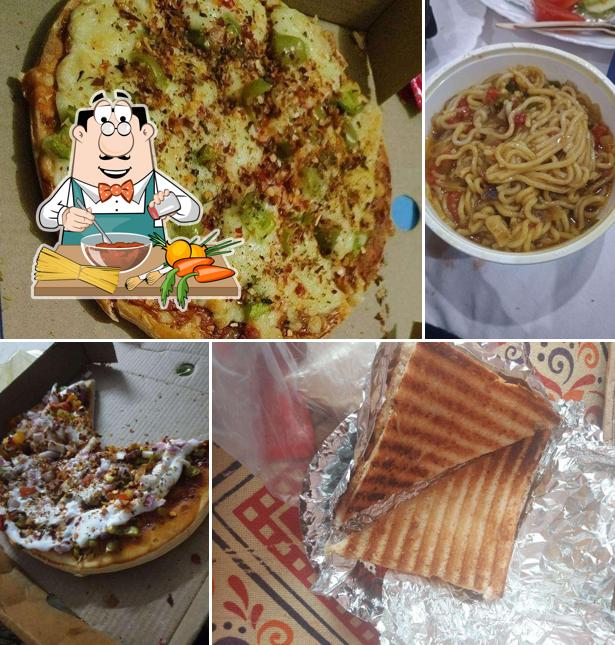 Spaghetti bolognese at Gola Patties & Tea Stall