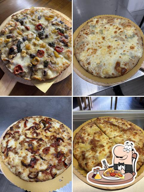 Scegli una pizza a Pizzeria - Rosticceria AL MURETTO