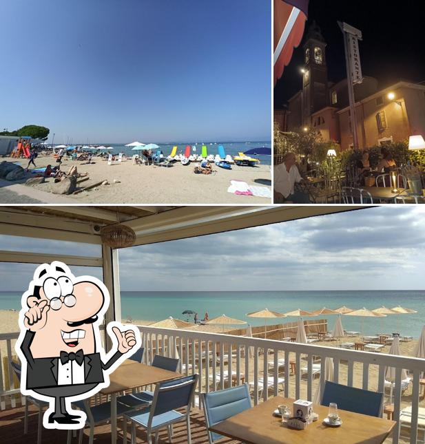Gli interni di Spiaggia porto di Pacengo