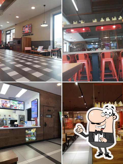 Siediti a un tavolo di Burger King