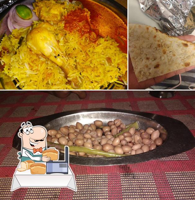 Garlic bread at Hotel New Prabhat Bar And Restaurant