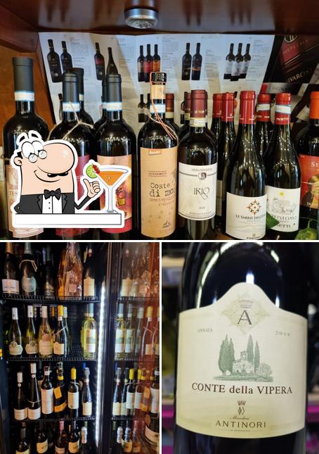 Prenditi un drink dal menu