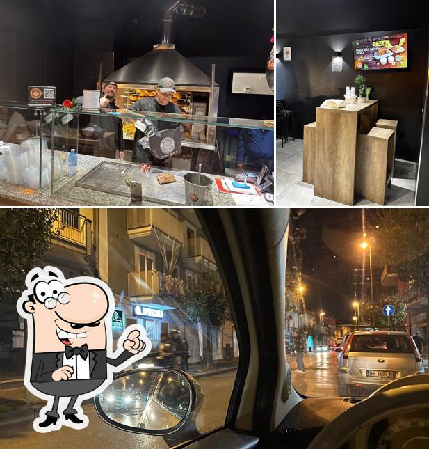 La foto della interni e esterno di Il Gallaccio Girarrosto a legna