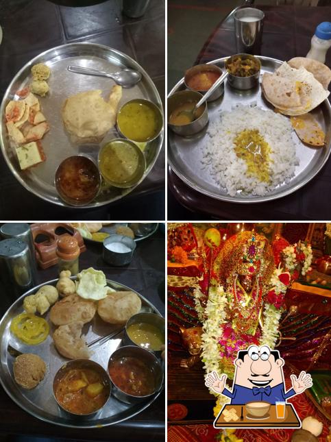 Food at Vaishnav Samaj Gandhinagar