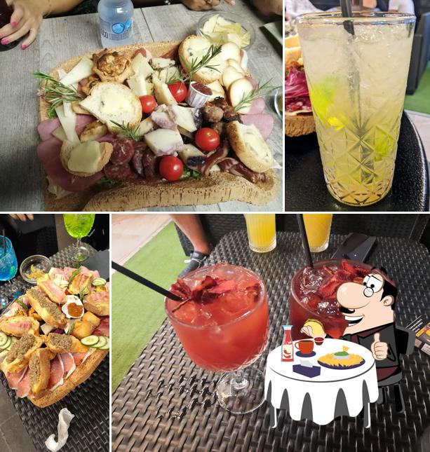 Piatto di formaggi al Scream Coffee and Drink