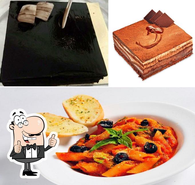 Here's a pic of Dangee Dums