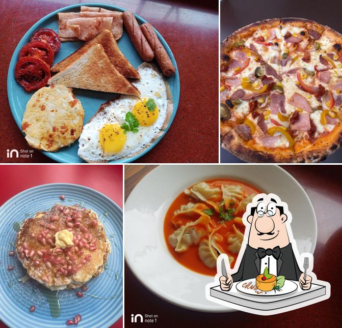 Meals at Flamboyance, Pizzeria & Cafe