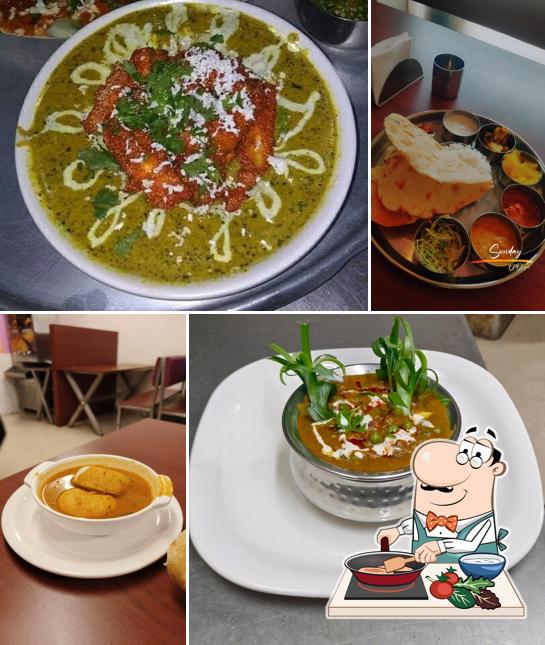 Chicken curry at Hotel Udupi vihar