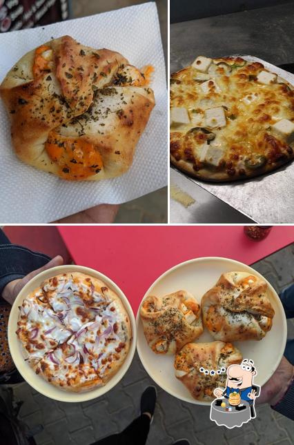Food at Pizza hub