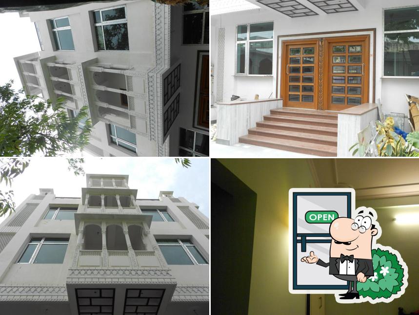 You can get some fresh air at the outside area of Chit Chat Restaurant Cafe