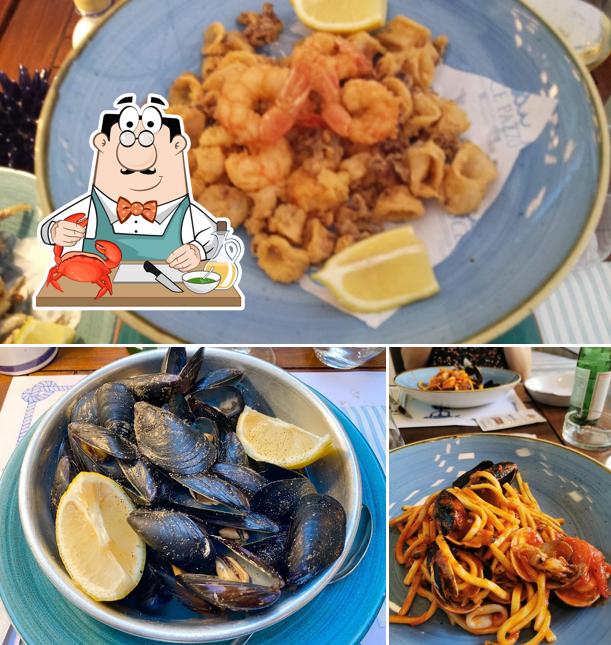 Degusta i sapori della cucina di mare a Pesce Pazzo pescheria con cucina