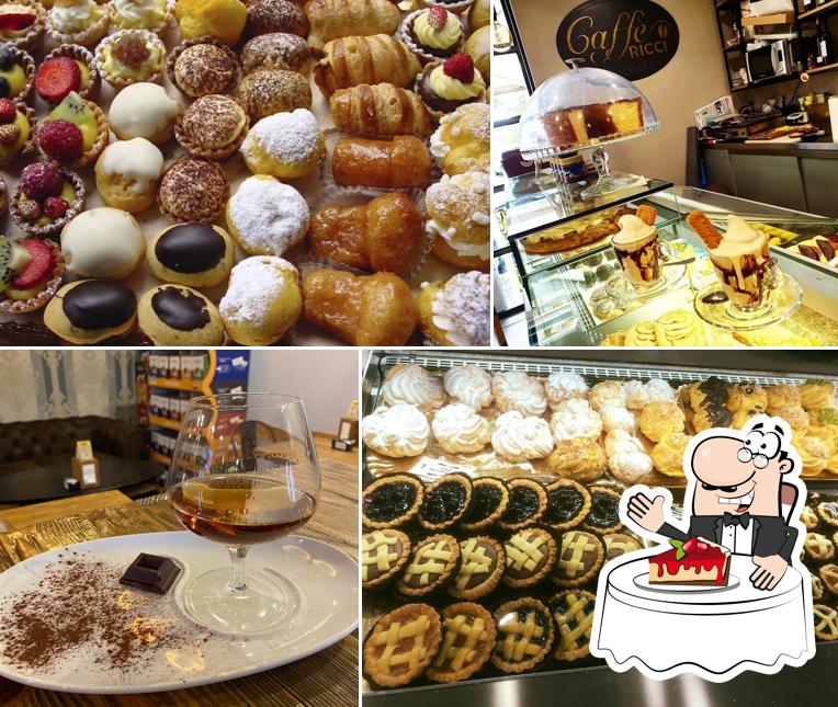 Caffe' Ricci serve un'ampia varietà di dessert