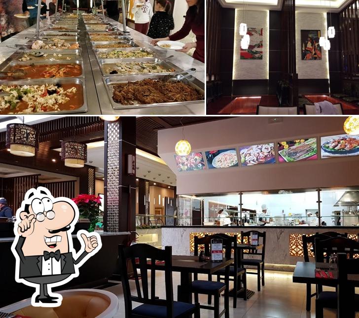 Tra le diverse cose da Fujiwok si possono trovare la interni e cibo