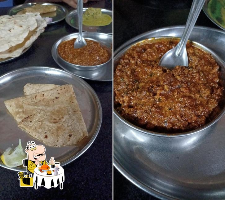 Food at Regal Hotel(Chota Regal)