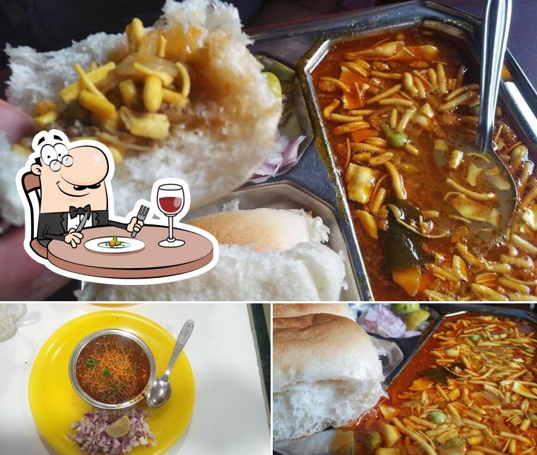 Food at Trushna Batata Vada & Snacks