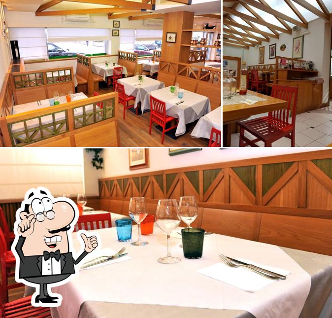 Dai un'occhiata agli interni di Pizzeria Ristorante Abruzzese