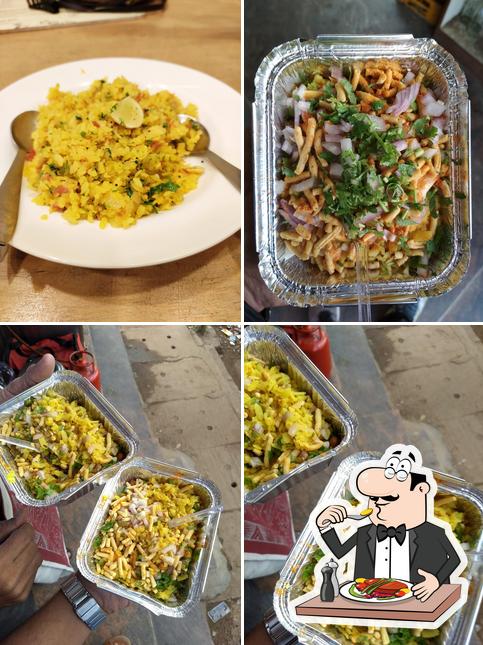 Food at Poha on Wheels