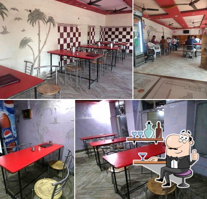 The interior of Samy Bhojnalaya