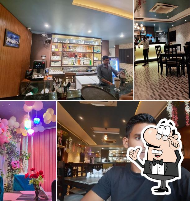 The interior of Daddy'z