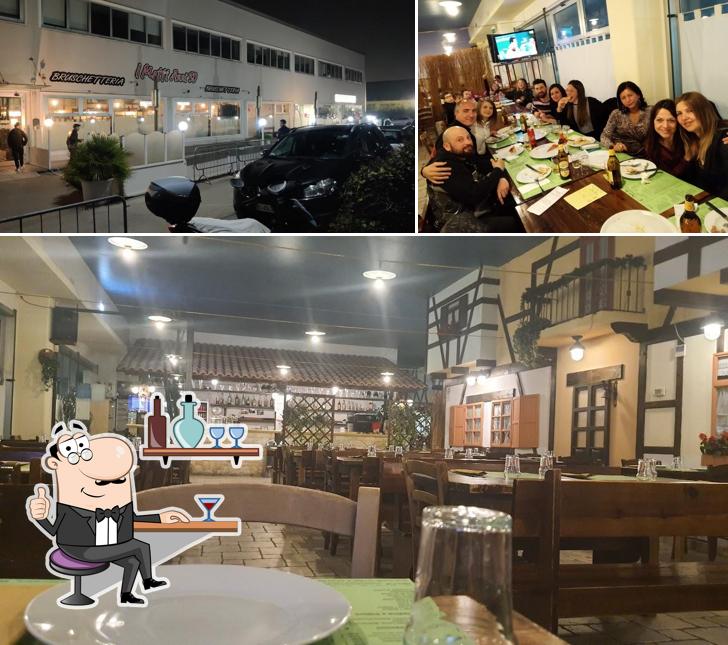 La interni e esterno del ristorante