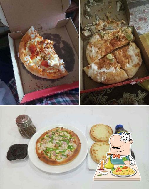 Food at Italian Pizza