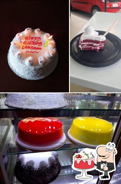 Red velvet cake at Black forest Bakery