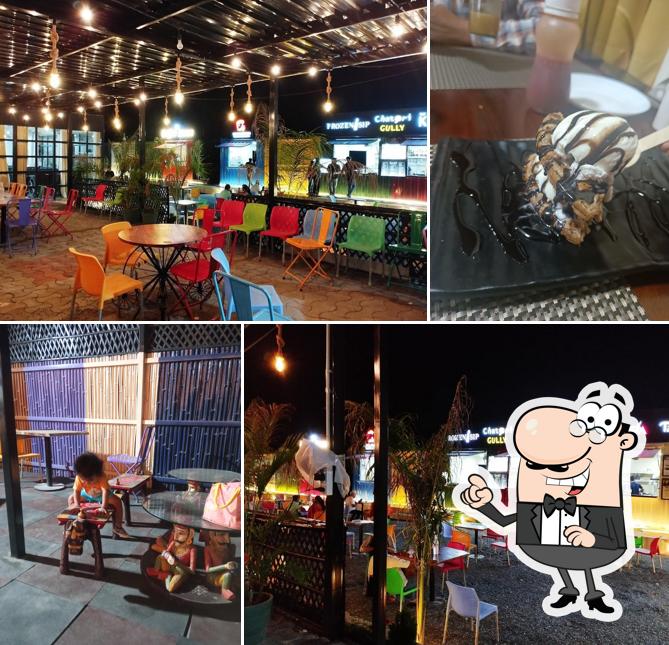 FLAVOURS POCKET FOOD COURT