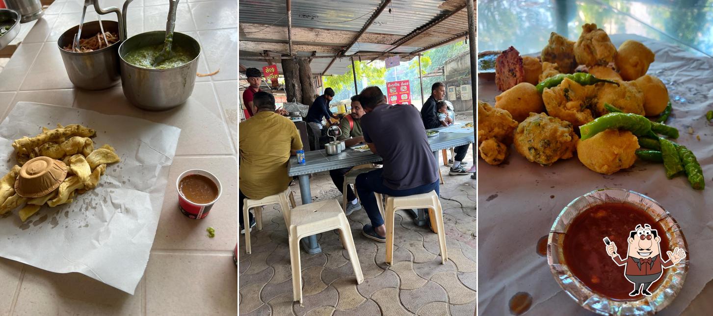 Food at Saurashtra Nasta House Gadhinagar