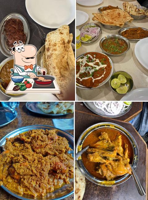 Chicken curry at Dastarkhwan Tulsi Theatre