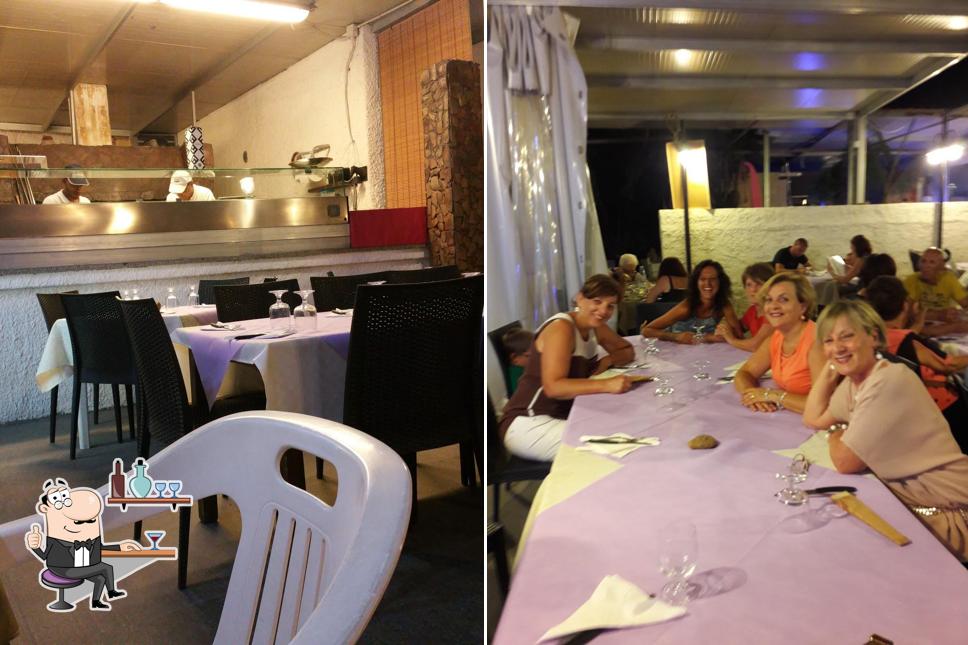Siediti a un tavolo di Pizzeria La Cycas