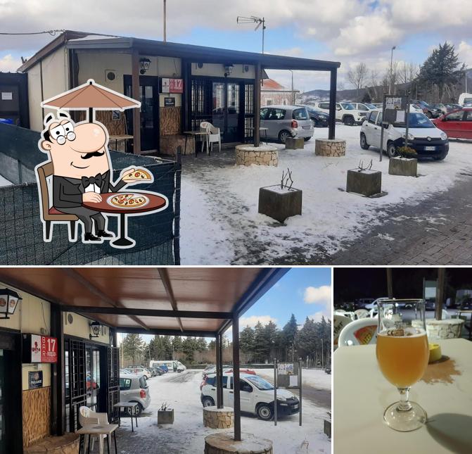 Questa è la immagine che mostra la esterno e birra di Bar Paninoteca 17 Rosso (il chiosco)