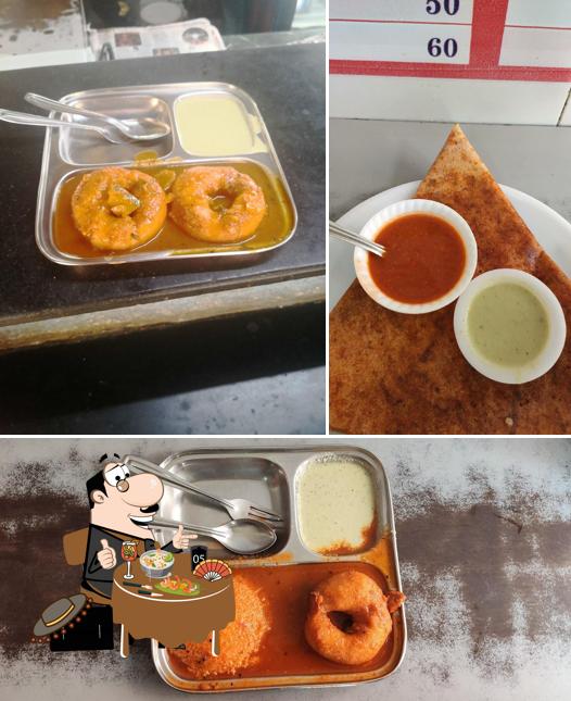 Food at Sawant Snacks