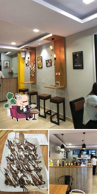The interior of 99 Pancakes