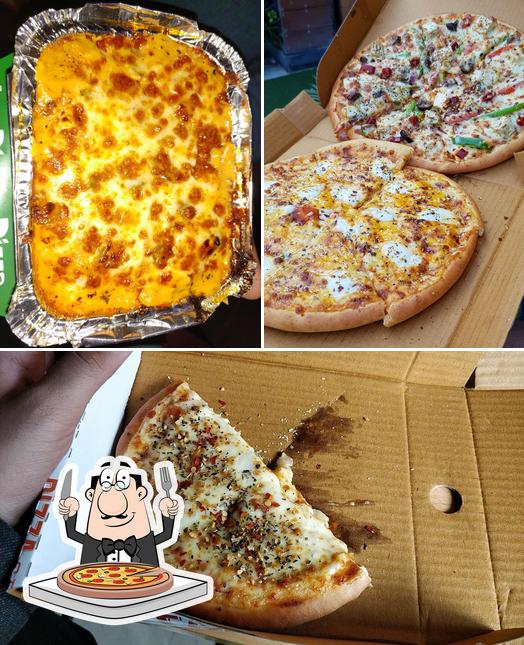 Order pizza at La Pino'z Pizza Ashok Vihar