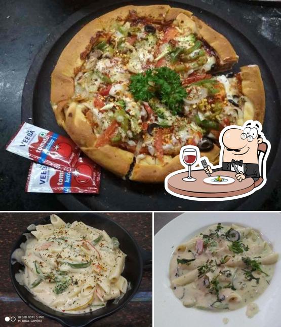 Food at RS Fast Food Corner