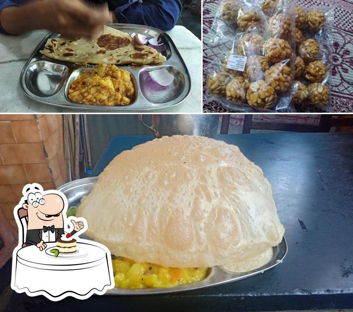 Swathanthra Vihar Hotel provides a range of desserts