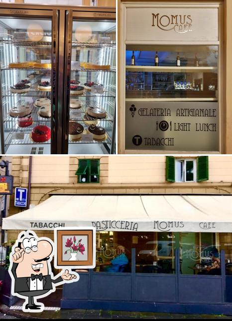 Siediti a un tavolo di Pasticceria Gelateria Momus Cafè