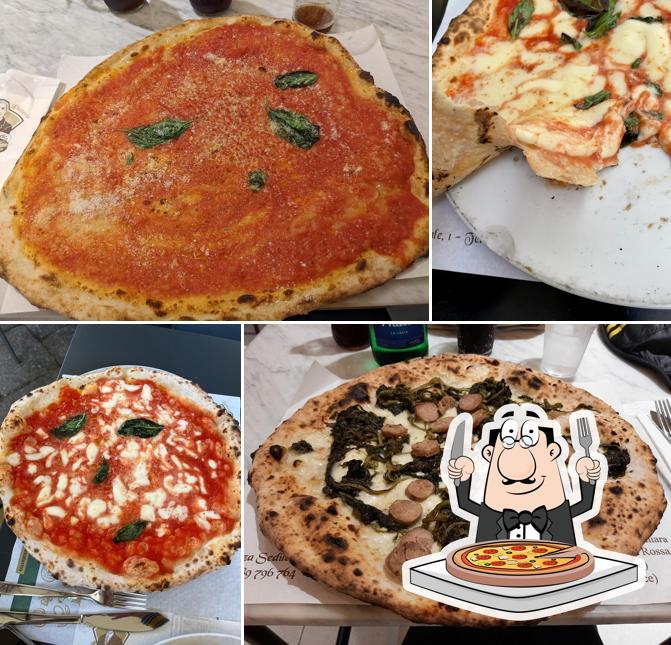 Prenditi una pizza a L'antica Pizzeria Da Michele