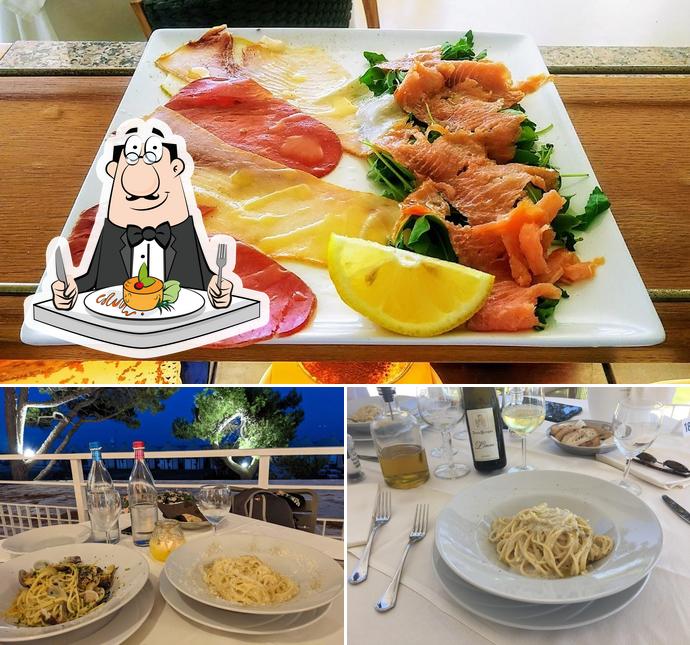 Platti al La Pagoda Restaurant Sea View