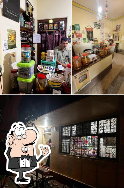 Check out how Roti Mane - Vegetarain Take Away Mess looks inside