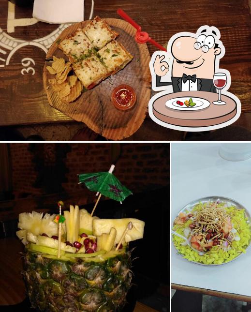 Food at Phalsafa Cafe Fruit Bar