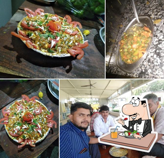 Food at Radhe Krishna Hotel