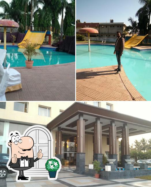 The exterior of Meghdoot Resort, Indore Road, Ujjain