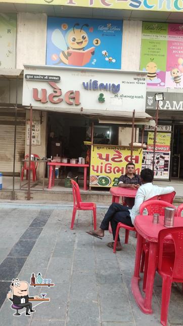 The interior of Patel Pavbhaji