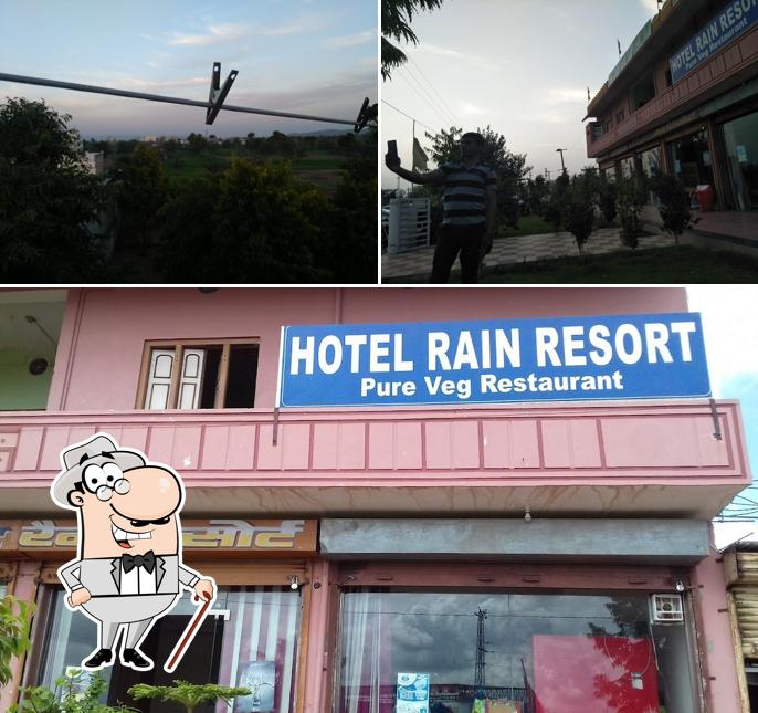 Check out how Rain Resort looks outside