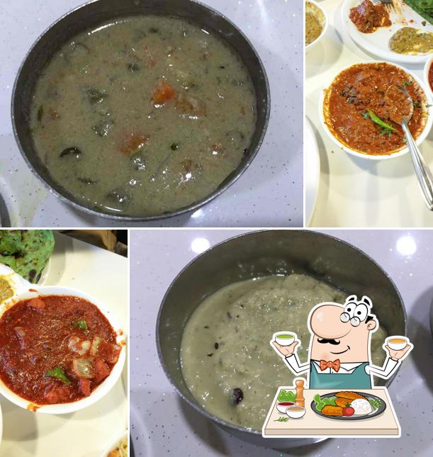 Food at The Melting Pot