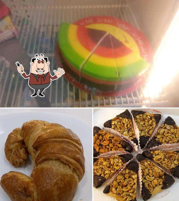 Food at Just Baked Minto Park