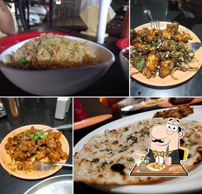 Food at Meenakshi Bhavan Restaurant