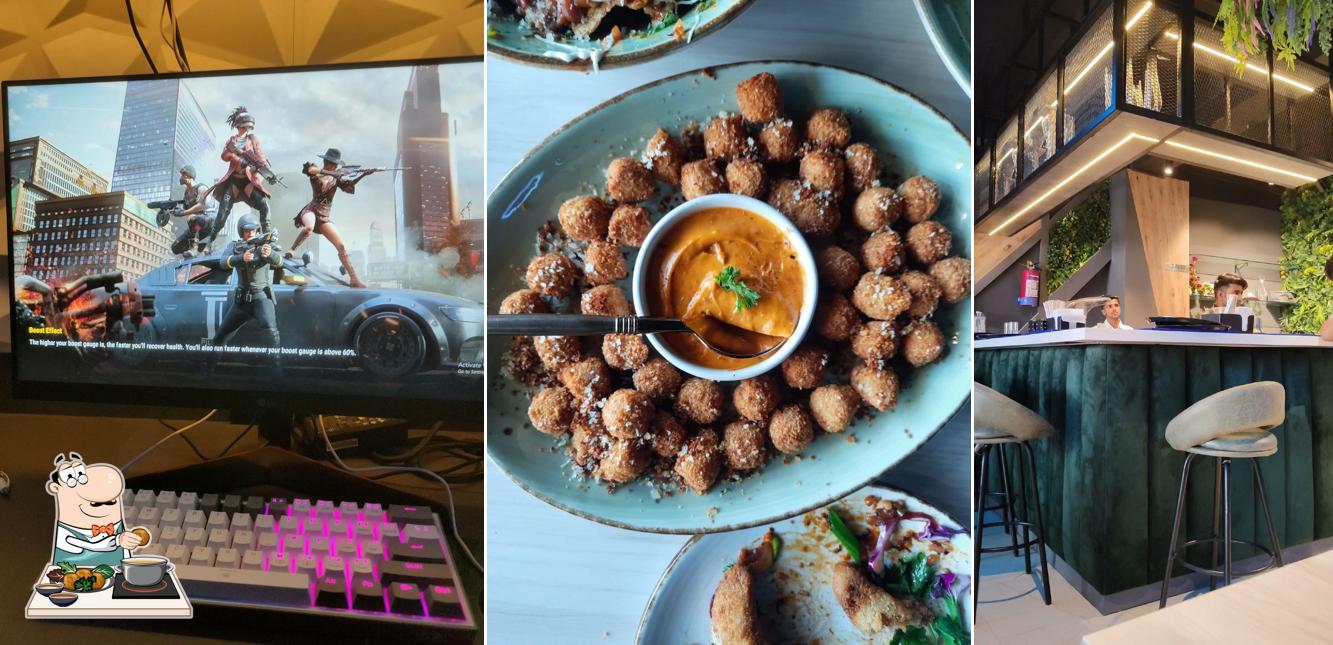 Falafel at MYSTERIA Café, Diner & Games