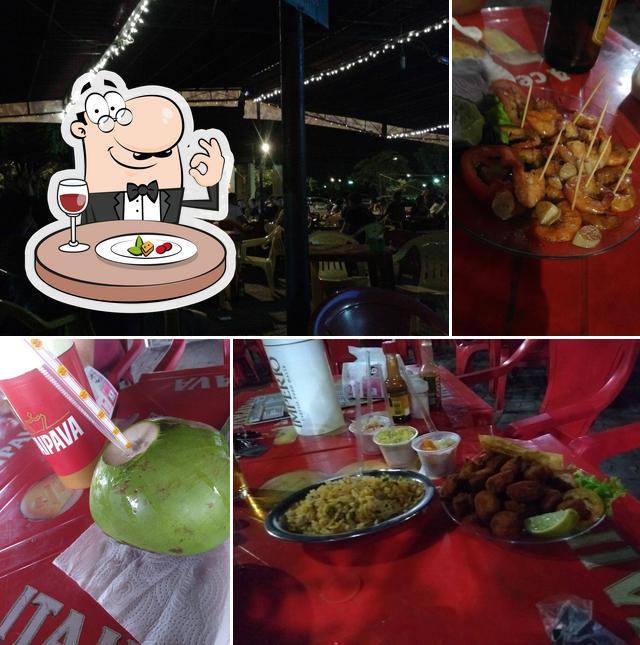 Comida em Pit Stop Bar e Lanchonete